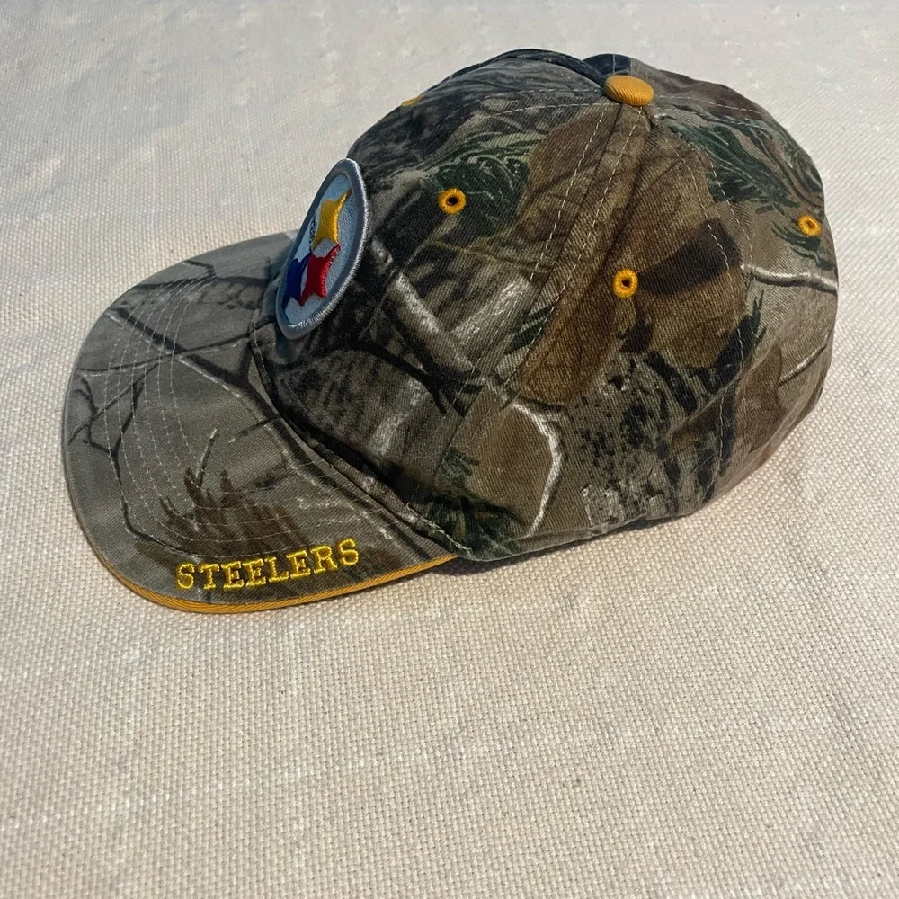 Steelers Camouflage NFL Hat in great condition